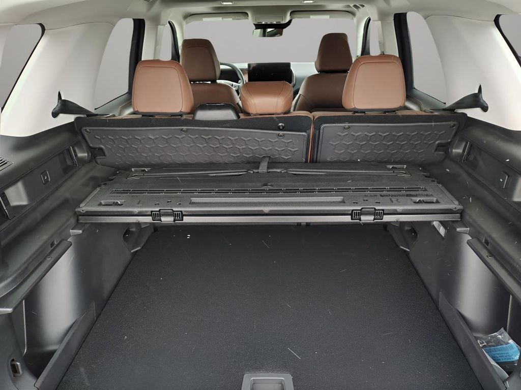 New 2025 Ford Bronco Sport Outer Banks w/ Outer Banks Tech Package+ image 9