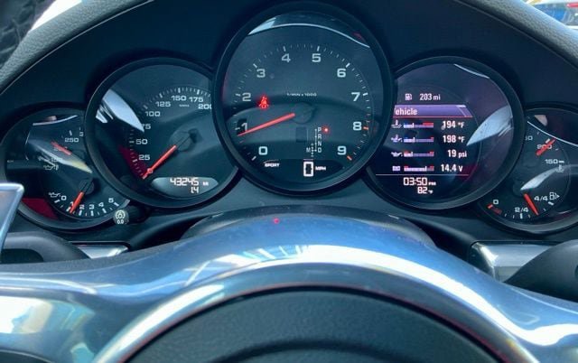 Used 2015 Porsche 911 Carrera RWD image 22