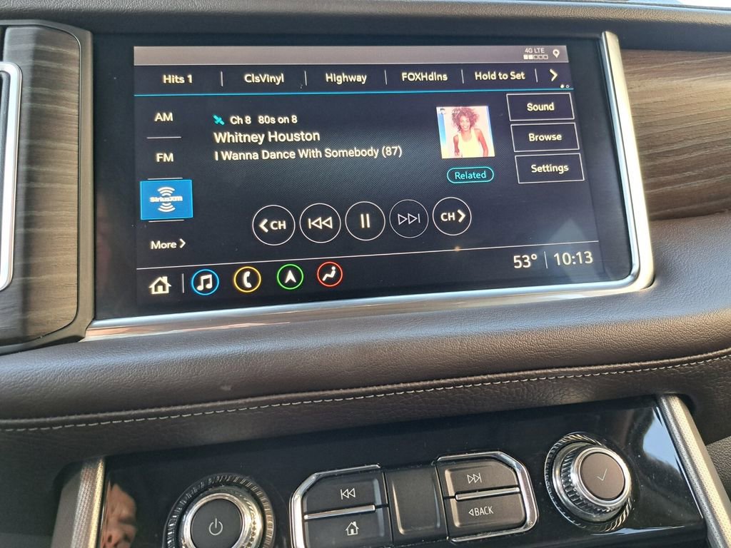 Used 2021 GMC Yukon Denali w/ Denali Premium Package image 10