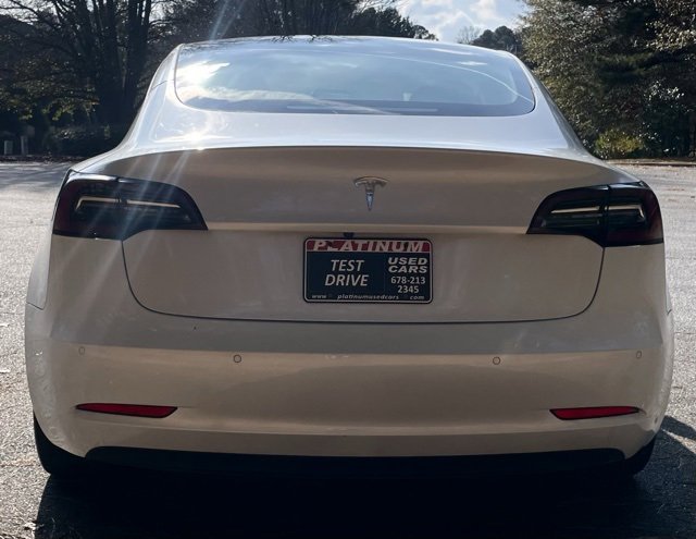 Used 2022 Tesla Model 3 Standard Range image 7