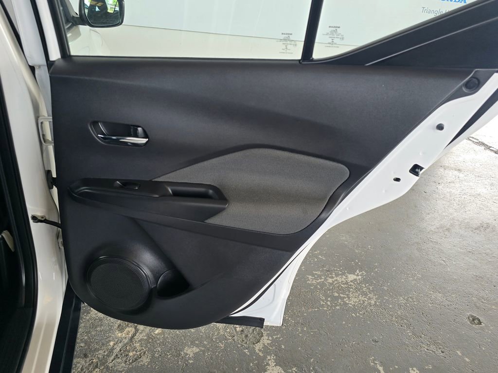 Used 2020 Nissan Kicks SV FWD image 51