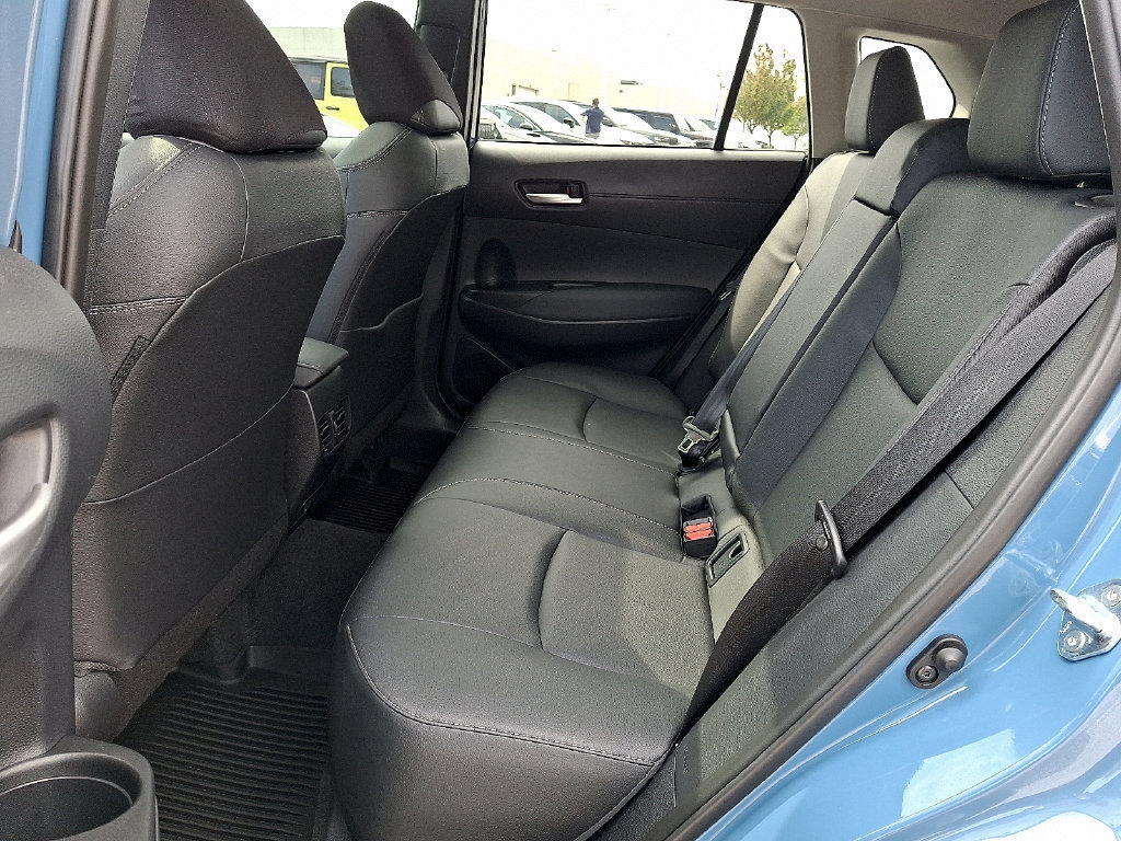 Used 2026 Toyota Corolla Cross XLE w/ Convenience Package AWD/4WD image 13