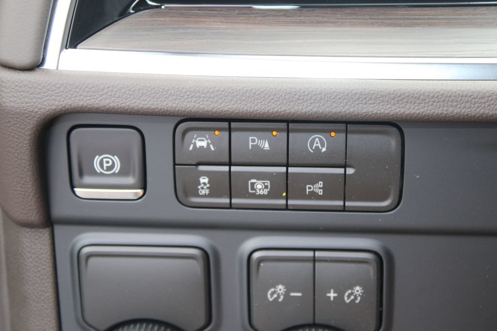 New 2026 Chevrolet Tahoe LT w/ Comfort Package RWD image 43