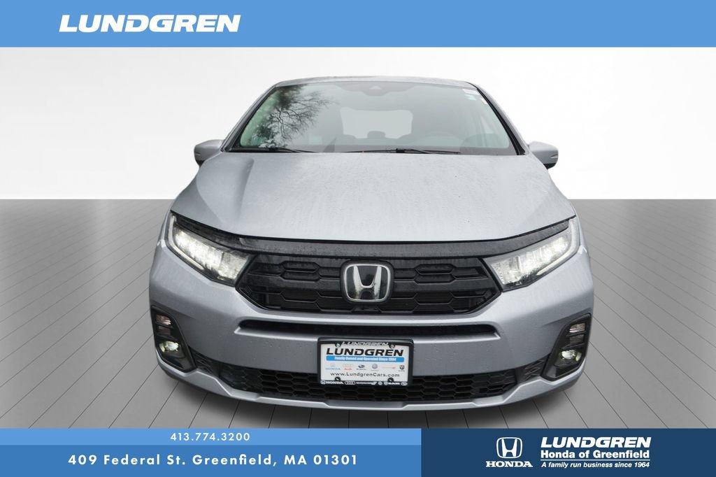 New 2026 Honda Odyssey Touring image 3