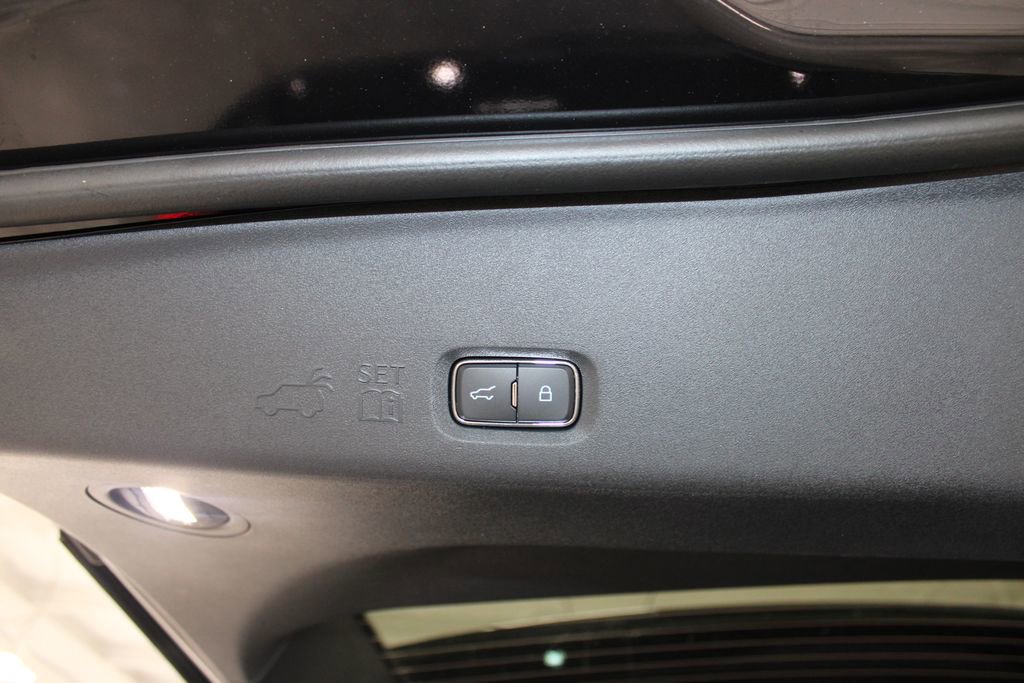 New 2025 Ford Expedition Platinum image 26