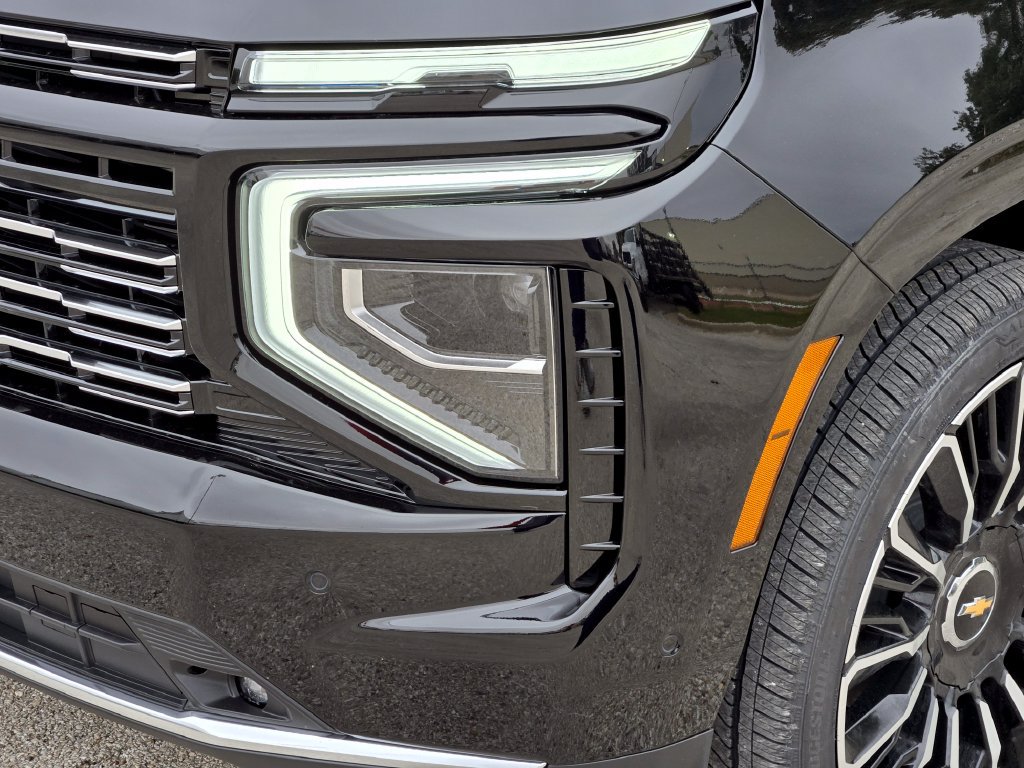 New 2026 Chevrolet Tahoe High Country AWD/4WD image 7