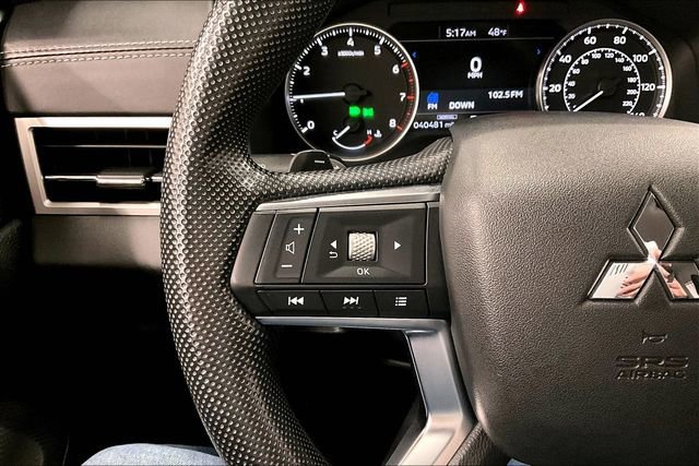 Used 2022 Mitsubishi Outlander ES image 26