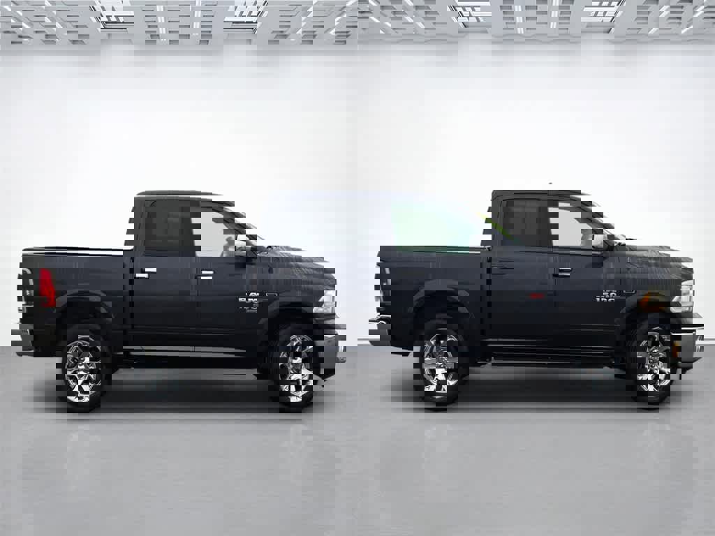 Used 2019 RAM 1500 Laramie image 7