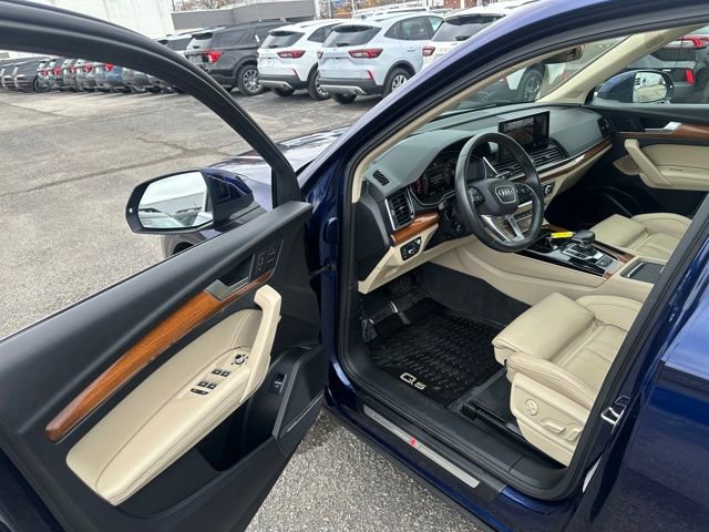 Used 2023 Audi Q5 2.0T Prestige image 12