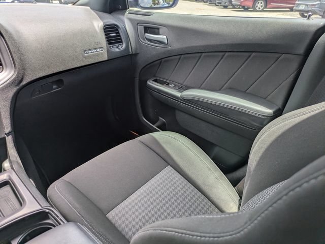 Used 2023 Dodge Charger R/T w/ Blacktop Package RWD image 19