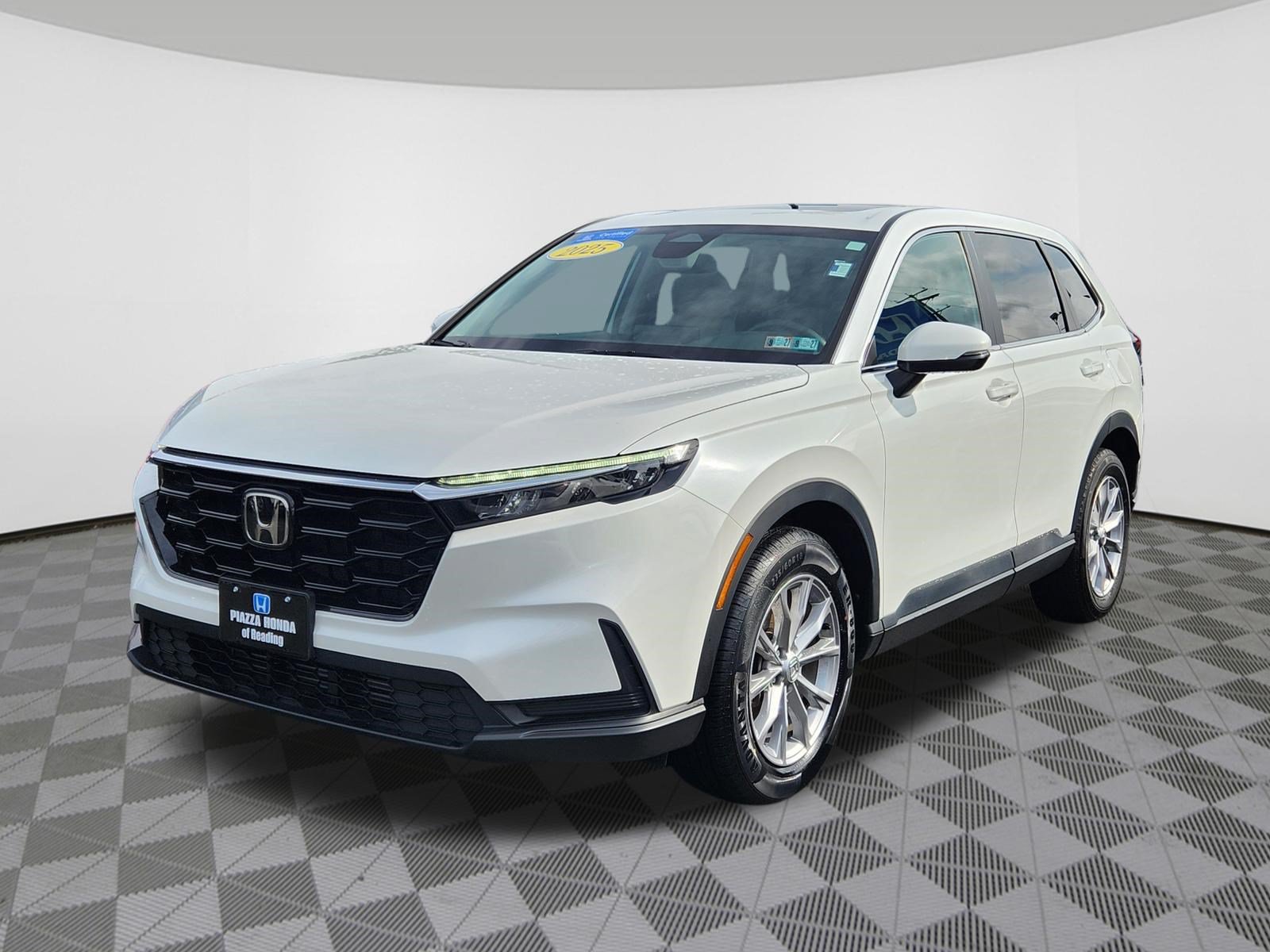 Certified 2025 Honda CR-V EX image 2