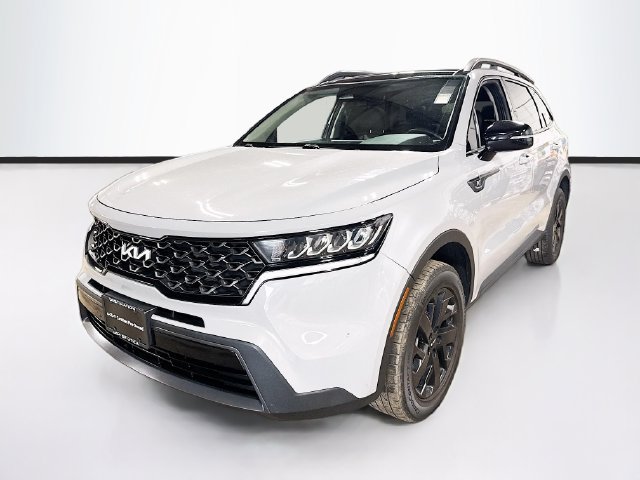 Certified 2023 Kia Sorento S w/ Panoramic Sunroof Package AWD/4WD image 3