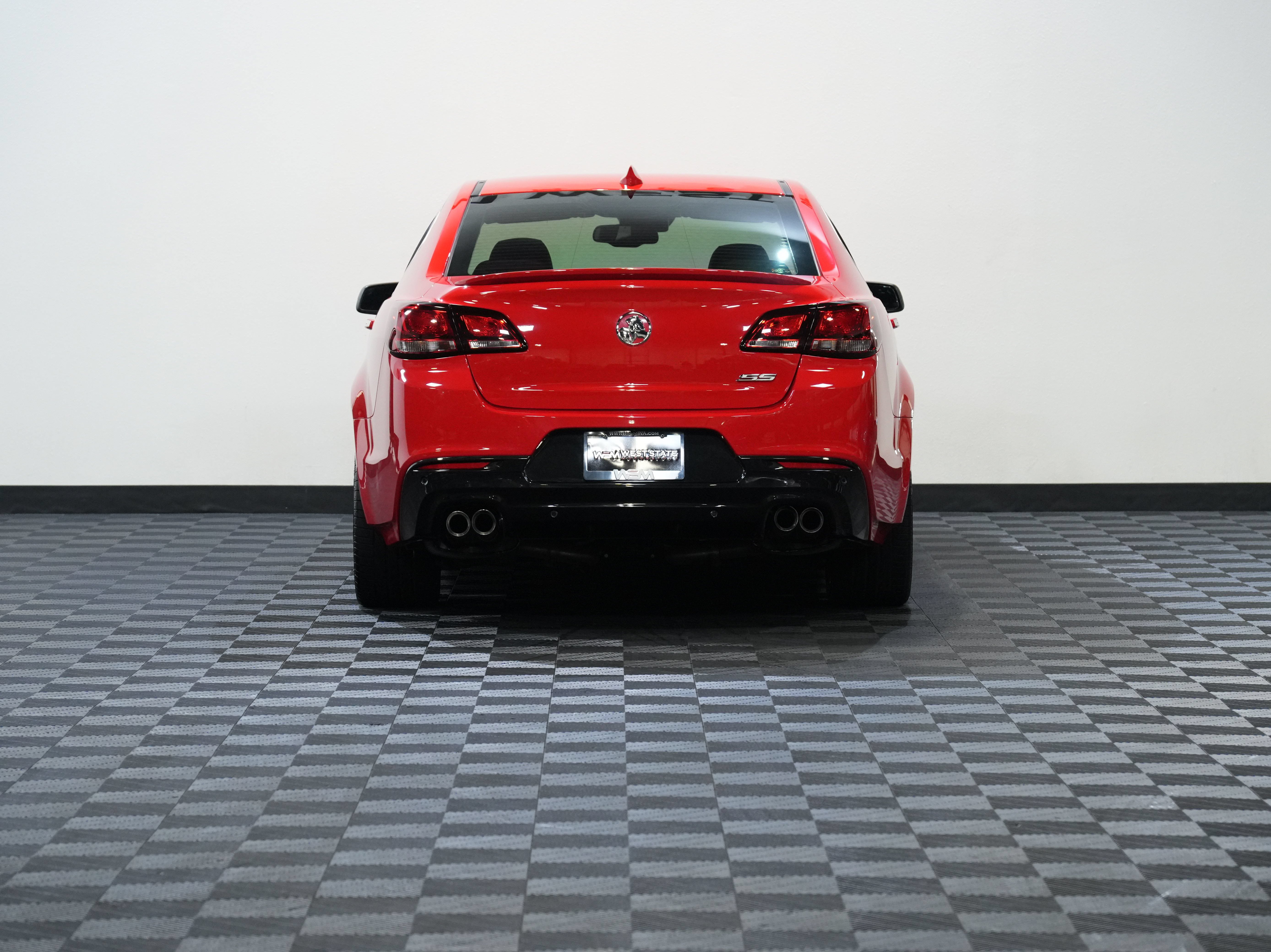 Used 2017 Chevrolet SS RWD image 7