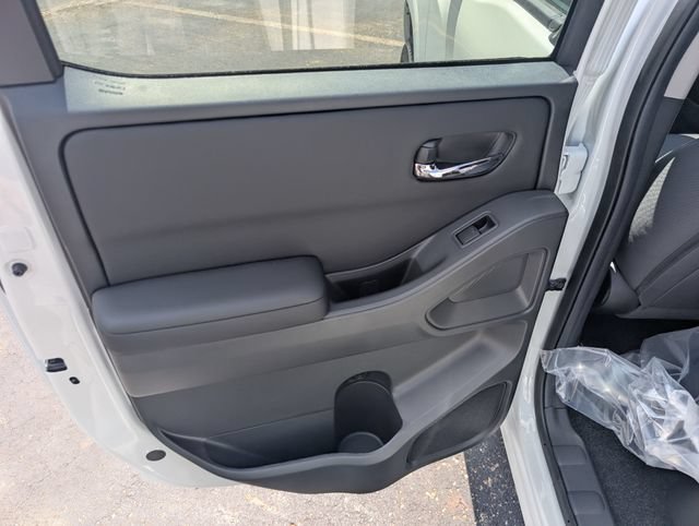 New 2026 Nissan Frontier SV w/ All-Weather Content Package AWD/4WD image 13