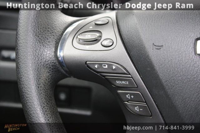 Used 2022 Nissan Murano S image 16