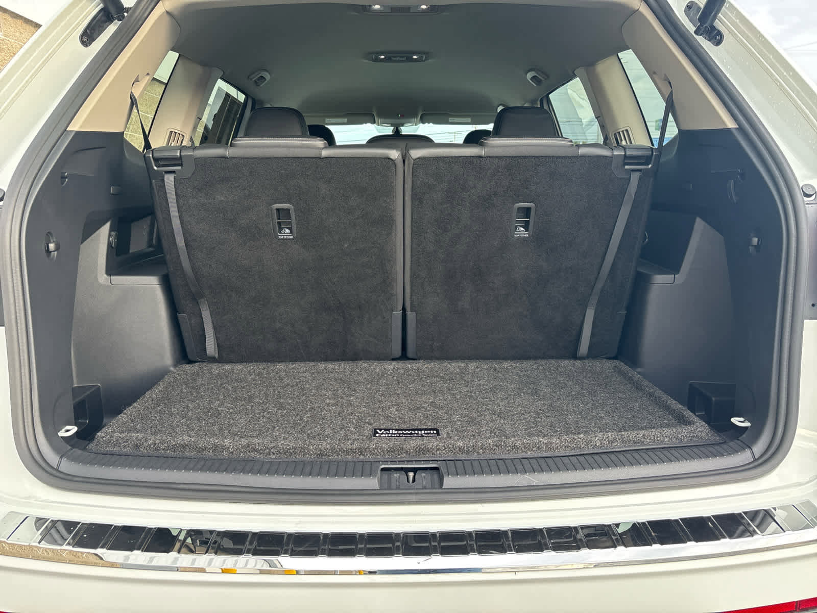 Used 2023 Volkswagen Atlas SE image 30