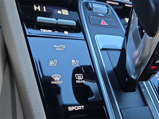 Used 2023 Porsche Cayenne image 14