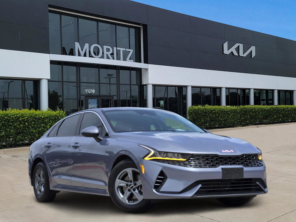 Used 2022 Kia K5 LX image 32