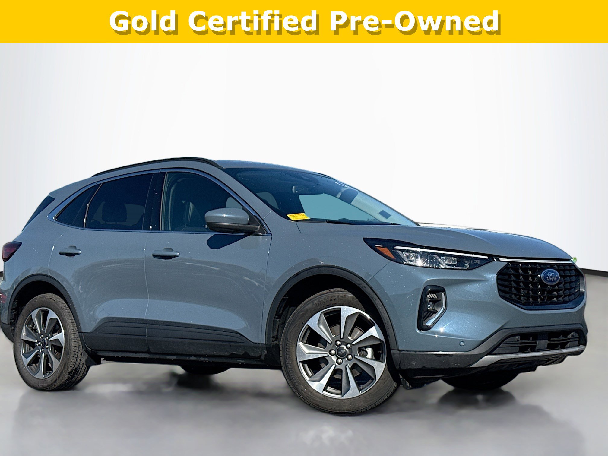 Certified 2023 Ford Escape Platinum image 1