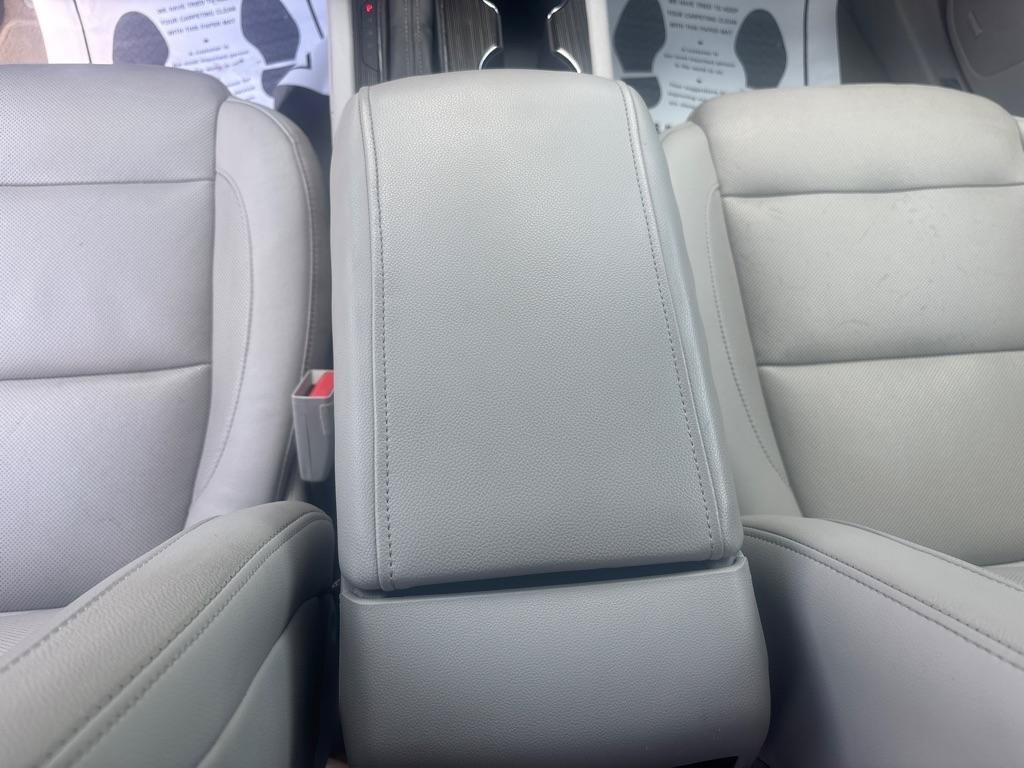 Used 2019 GMC Acadia SLT FWD image 23