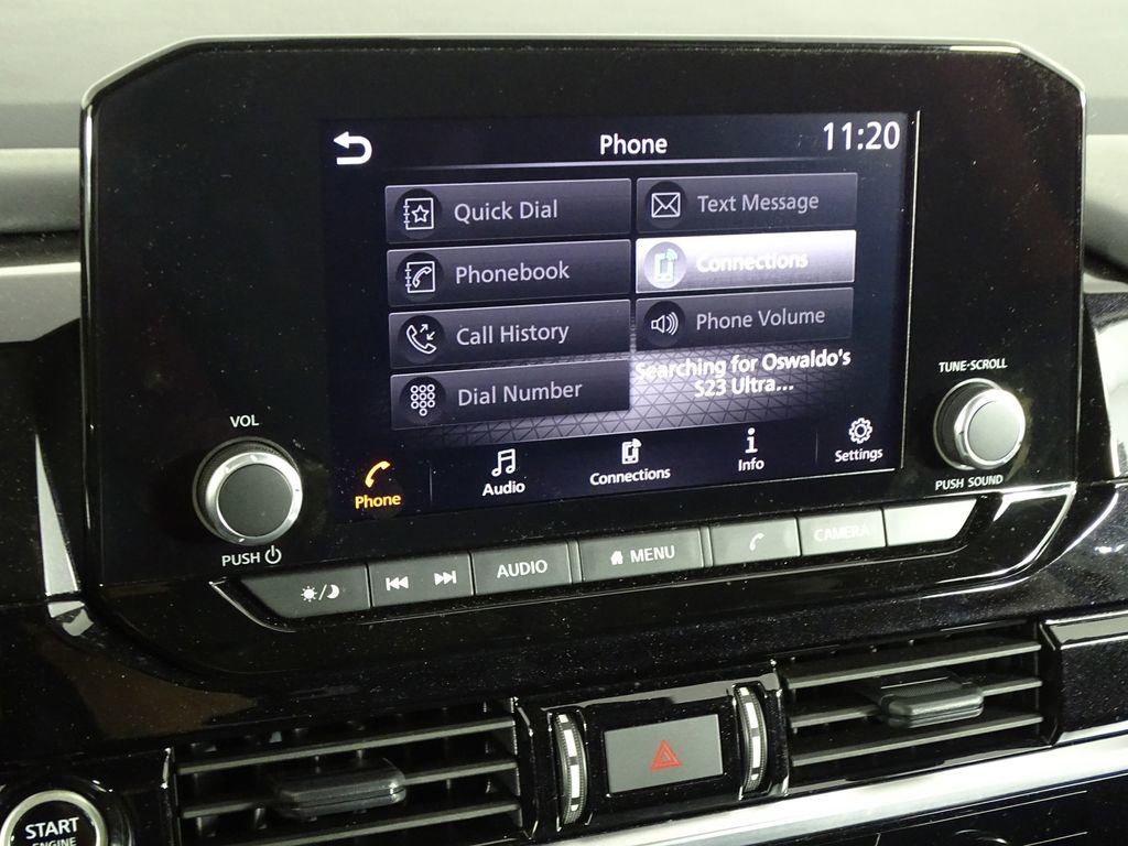 Used 2024 Nissan Pathfinder SV image 32