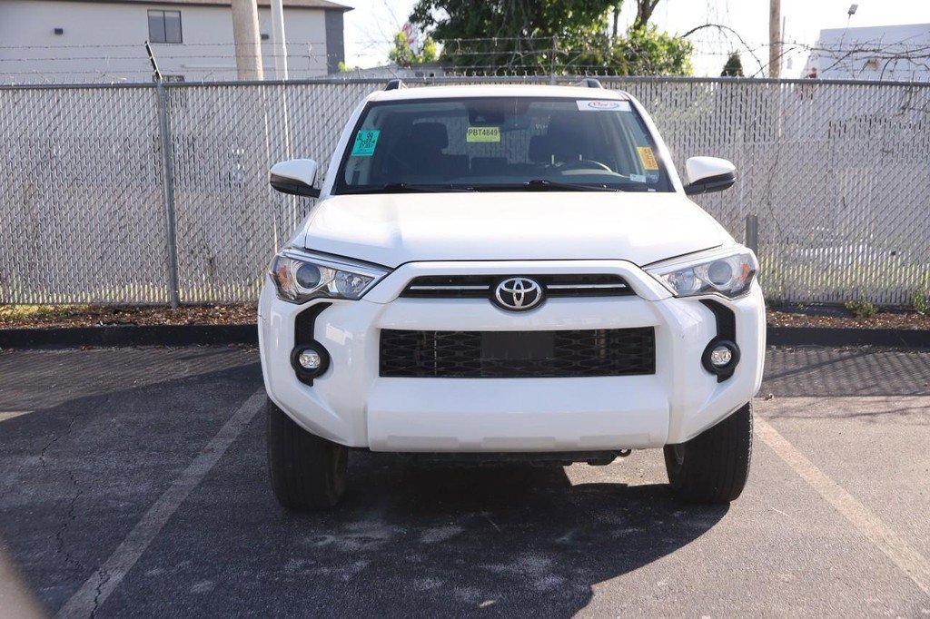 Used 2024 Toyota 4Runner SR5 image 3