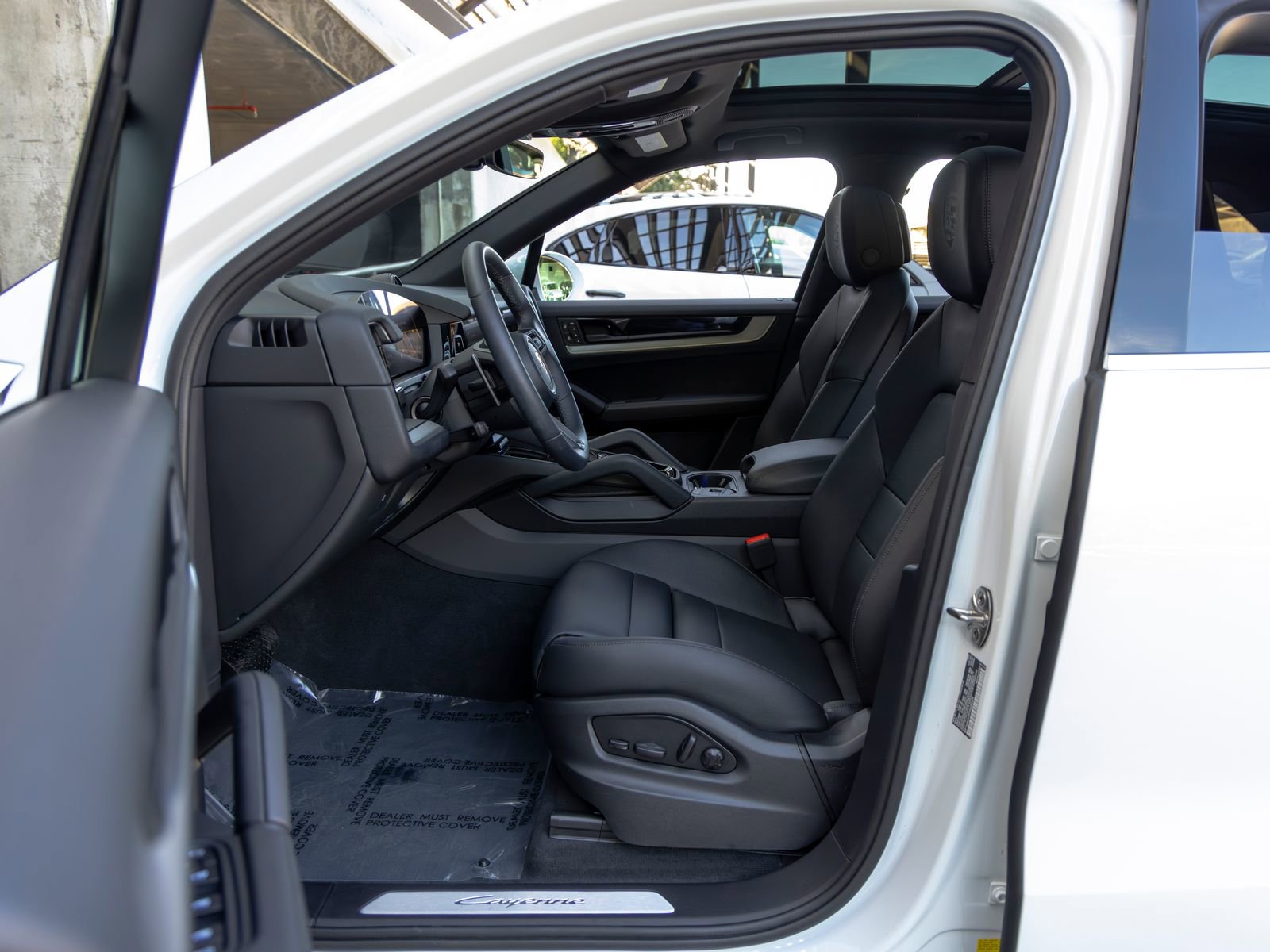 Certified 2026 Porsche Cayenne image 25