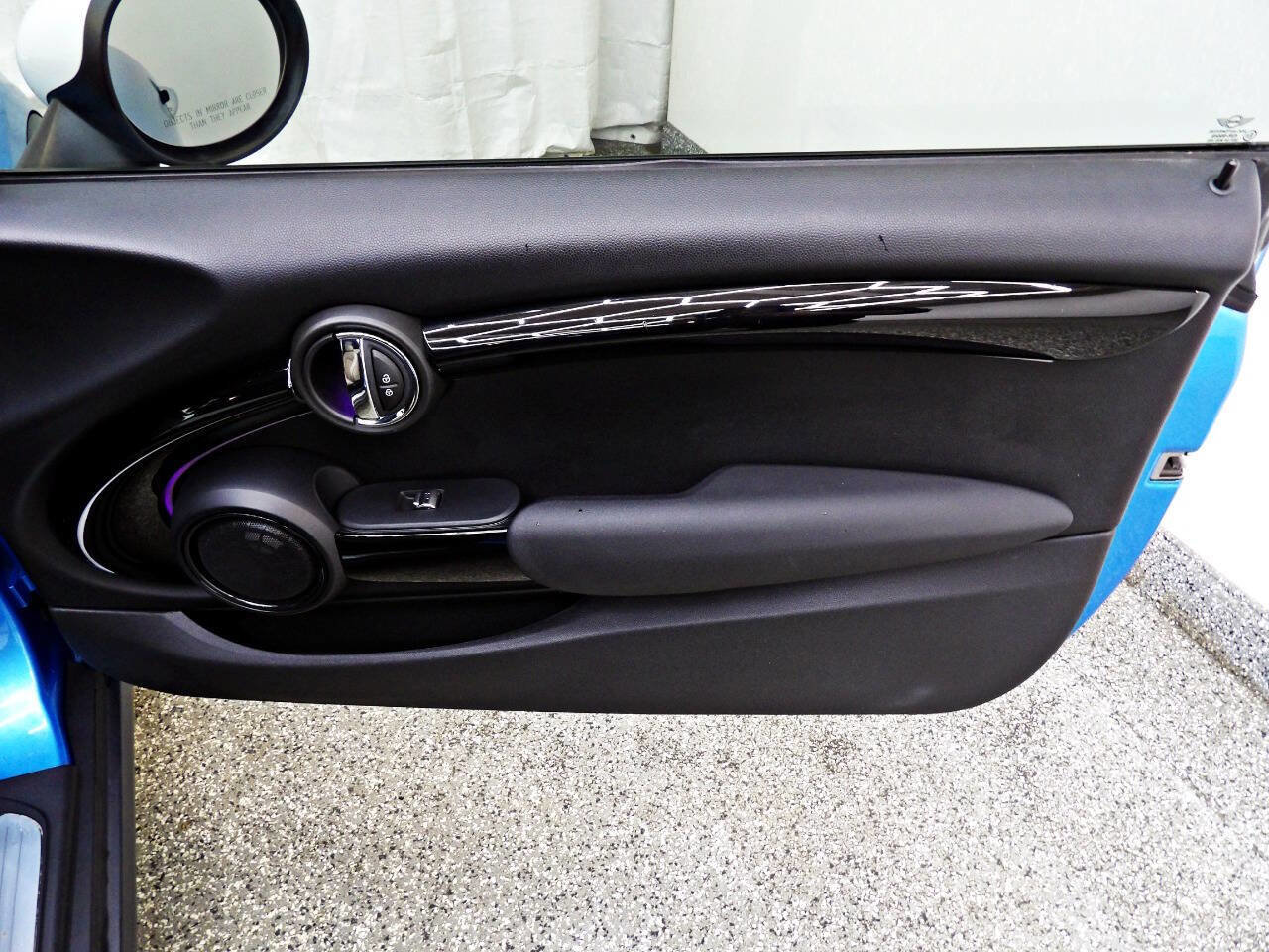 Used 2017 MINI Cooper Convertible image 10