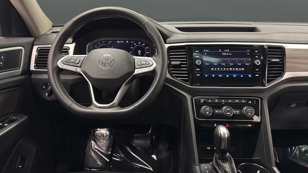Used 2022 Volkswagen Atlas SEL AWD/4WD image 11