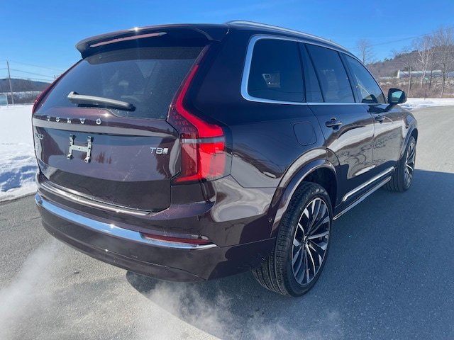 New 2026 Volvo XC90 T8 Ultra w/ Protection Package Premier image 2
