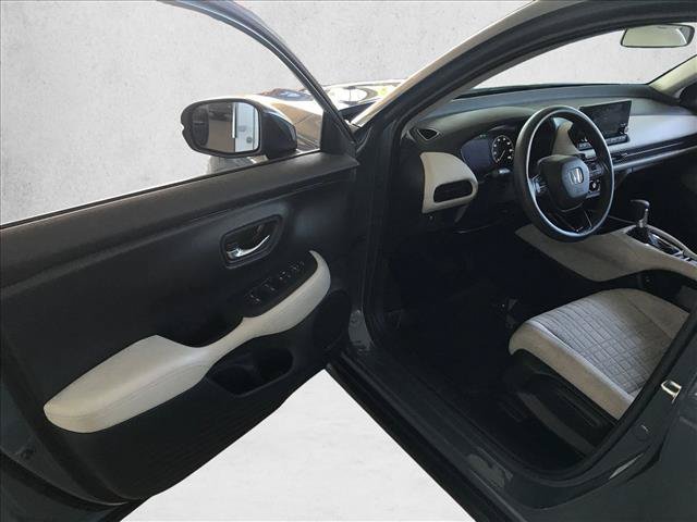Used 2024 Honda HR-V LX image 13