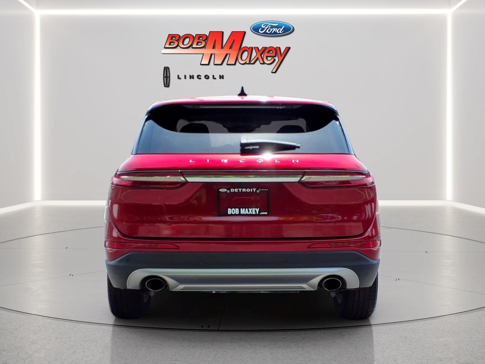 Used 2023 Lincoln Corsair AWD w/ Equipment Group 101A image 5