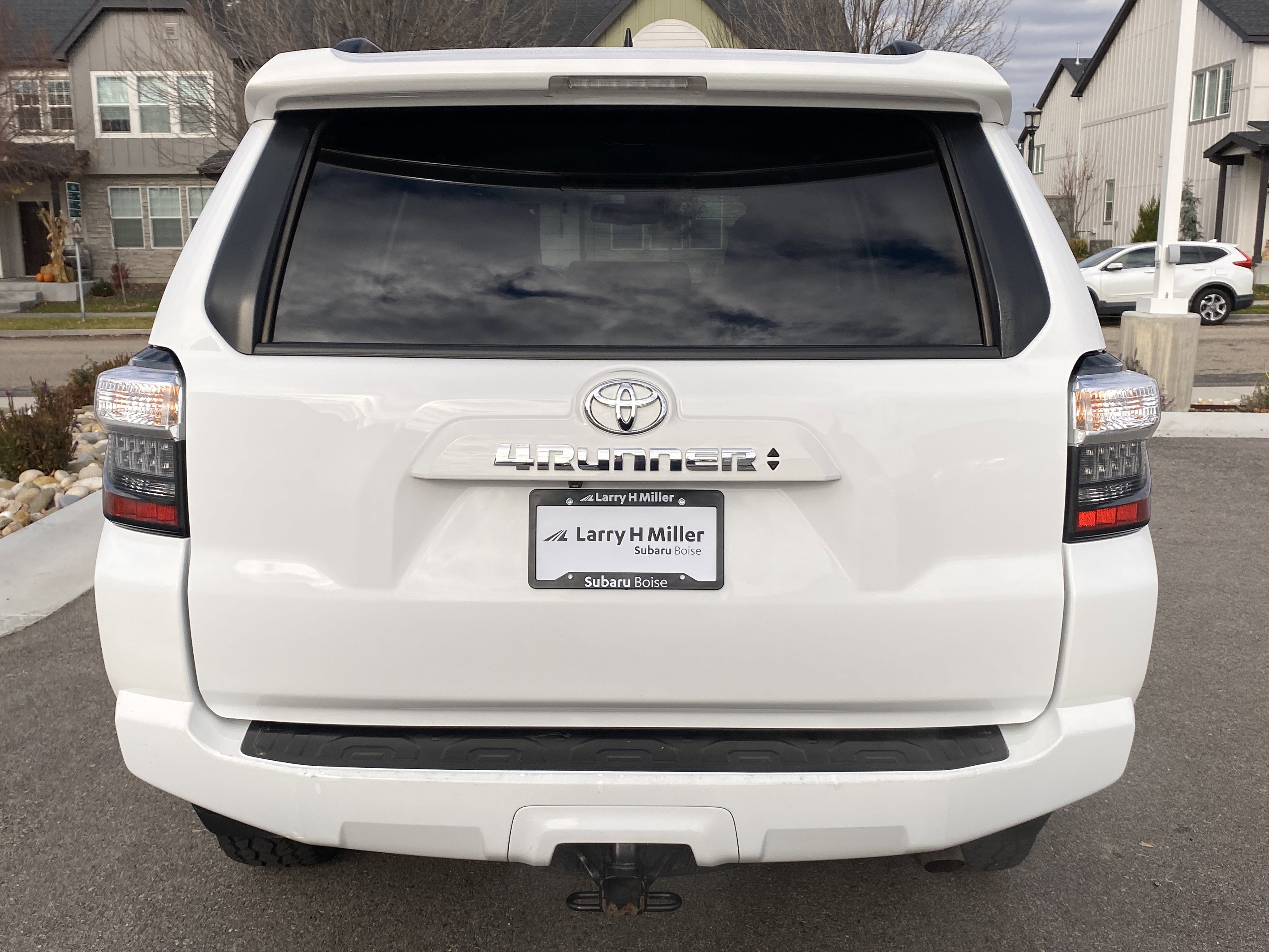 Used 2022 Toyota 4Runner SR5 image 5