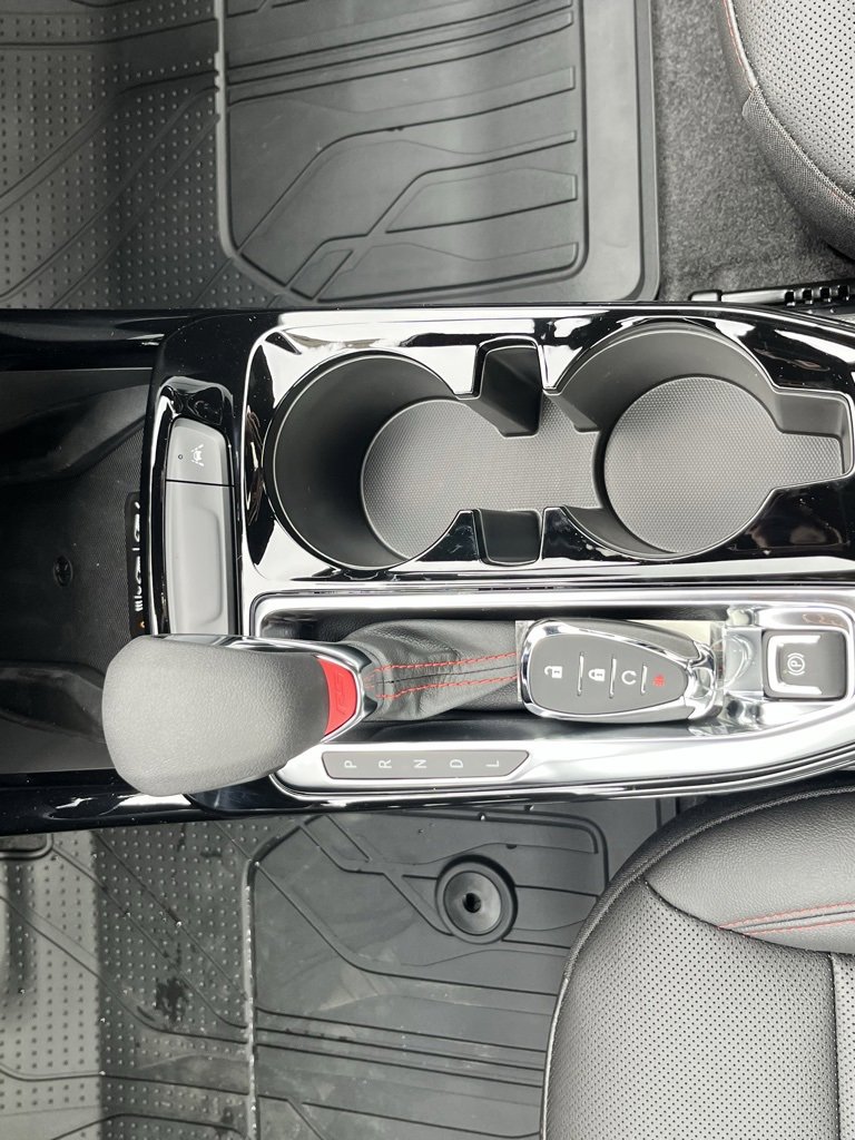 New 2026 Chevrolet Trax RS w/ Sunroof Package image 10