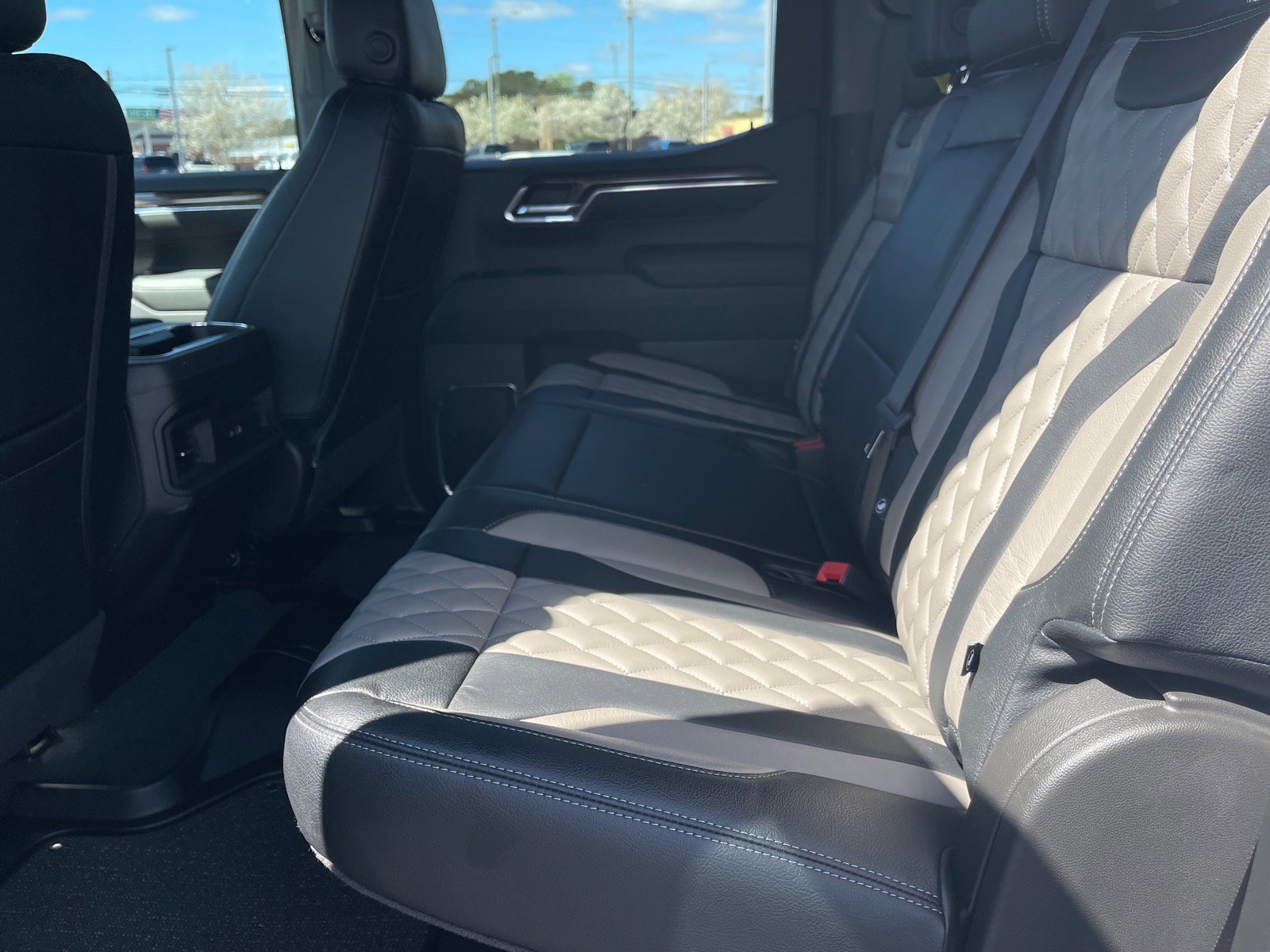 Used 2024 Chevrolet Silverado 1500 RST w/ All Star Edition Plus AWD/4WD image 11