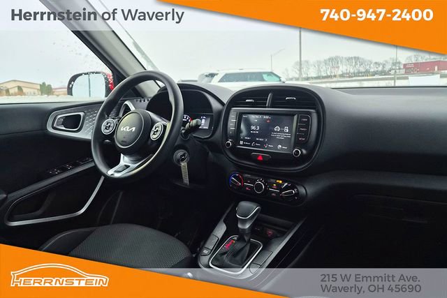 Used 2022 Kia Soul LX FWD image 25