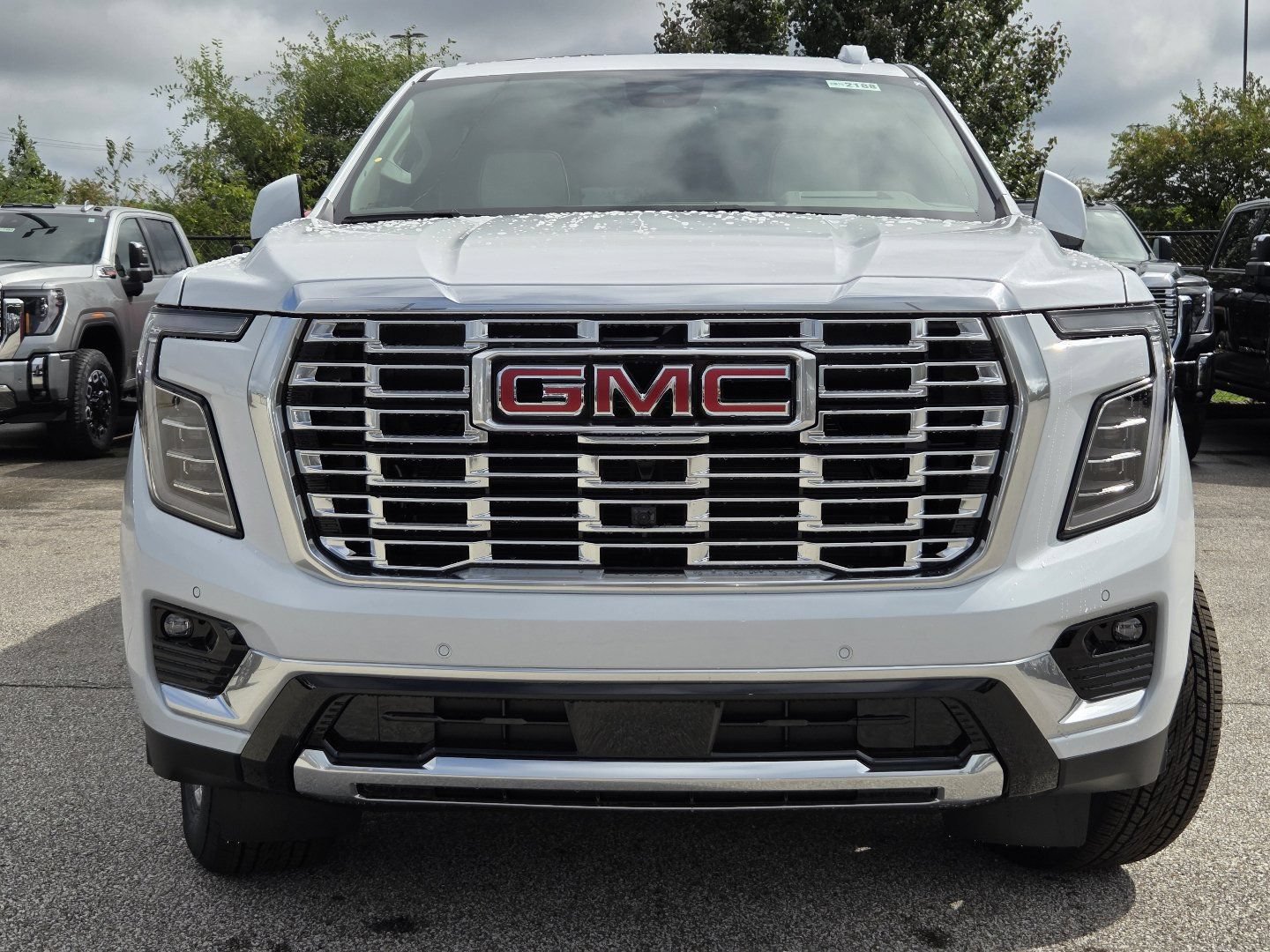 New 2026 GMC Yukon XL Denali w/ Sun & Power Step Package AWD/4WD image 14