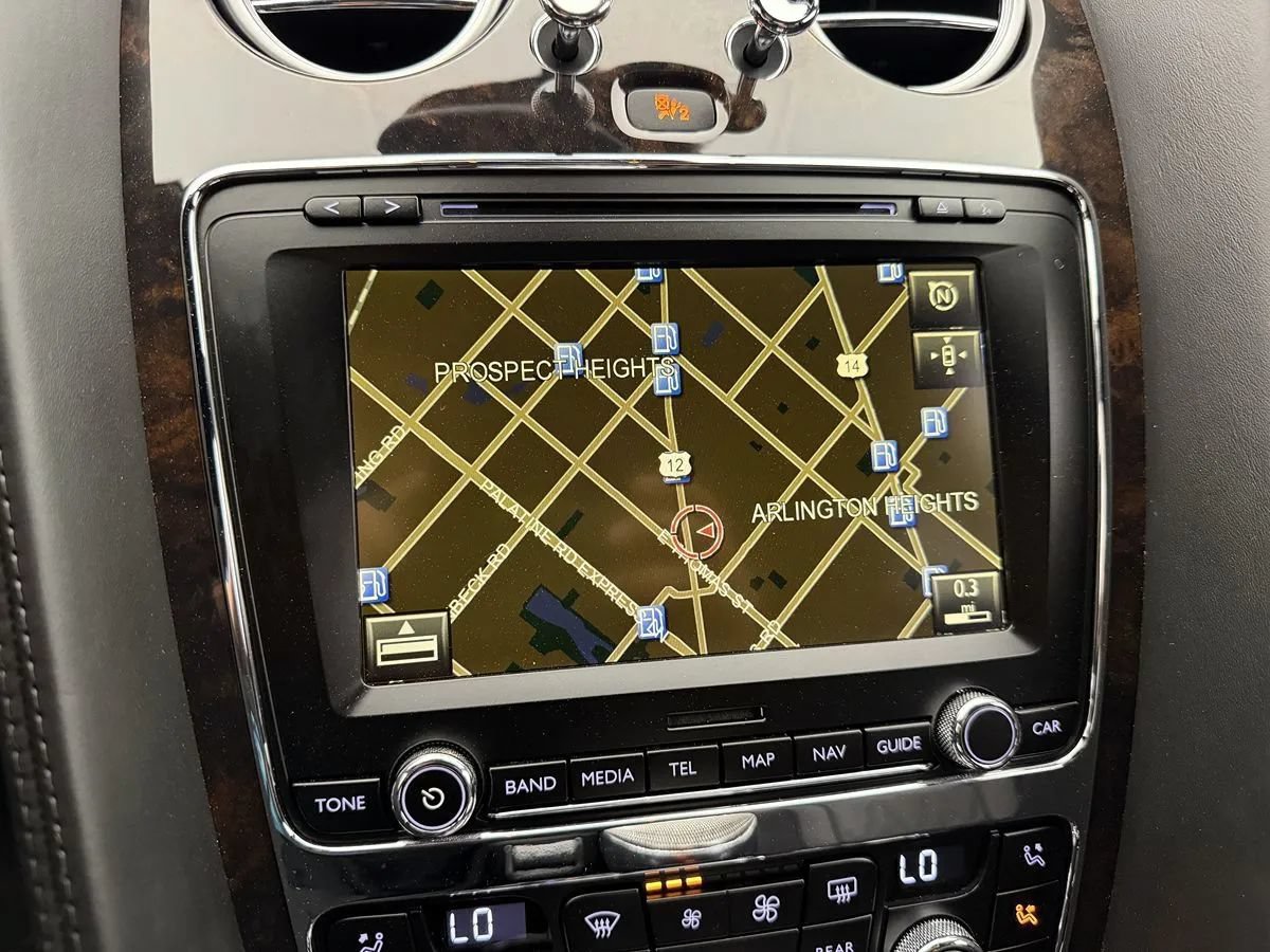Used 2015 Bentley Flying Spur V8 AWD/4WD image 16