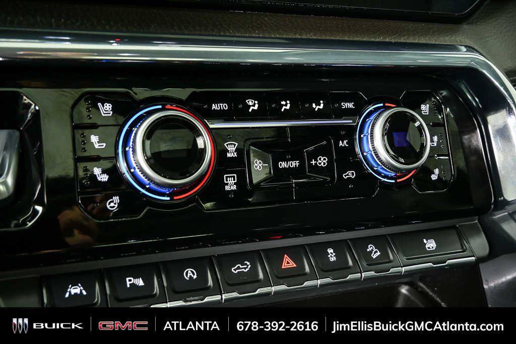 Used 2024 GMC Sierra 1500 Denali AWD/4WD image 17