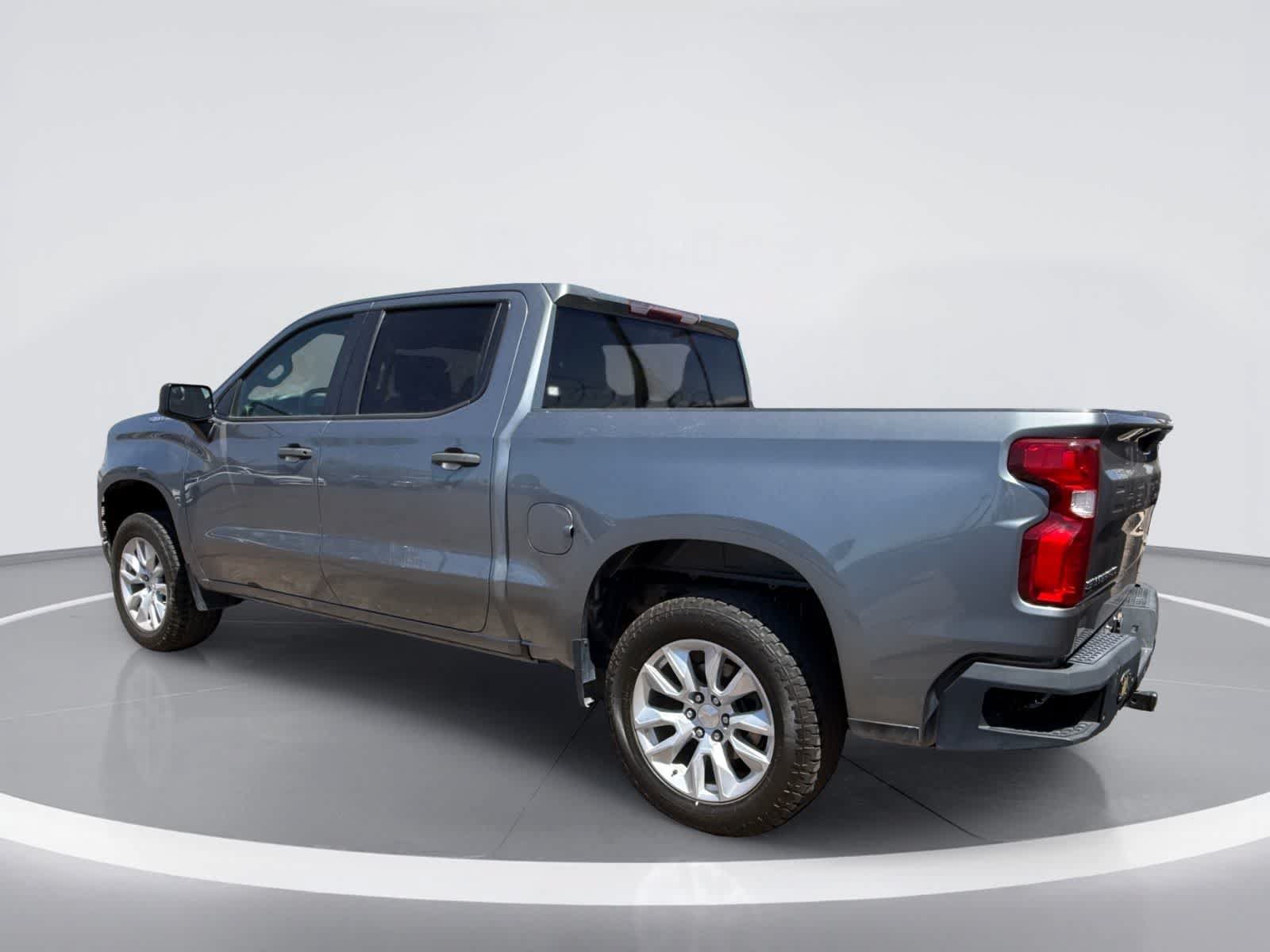 Used 2021 Chevrolet Silverado 1500 Custom RWD image 4