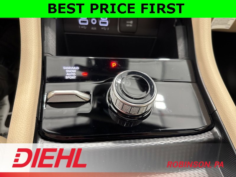 New 2025 Jeep Grand Cherokee Limited image 33