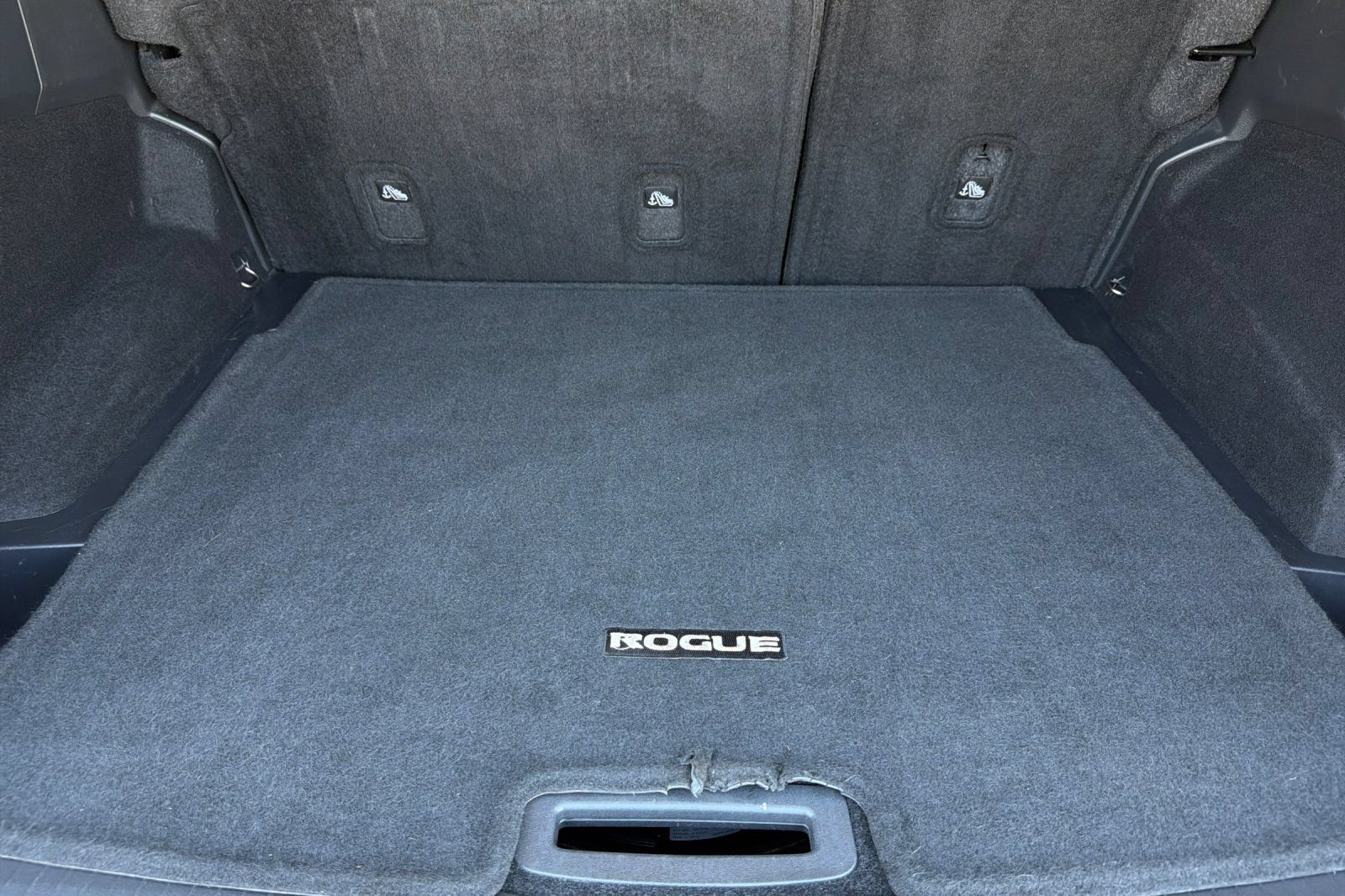 Used 2023 Nissan Rogue SV FWD image 17