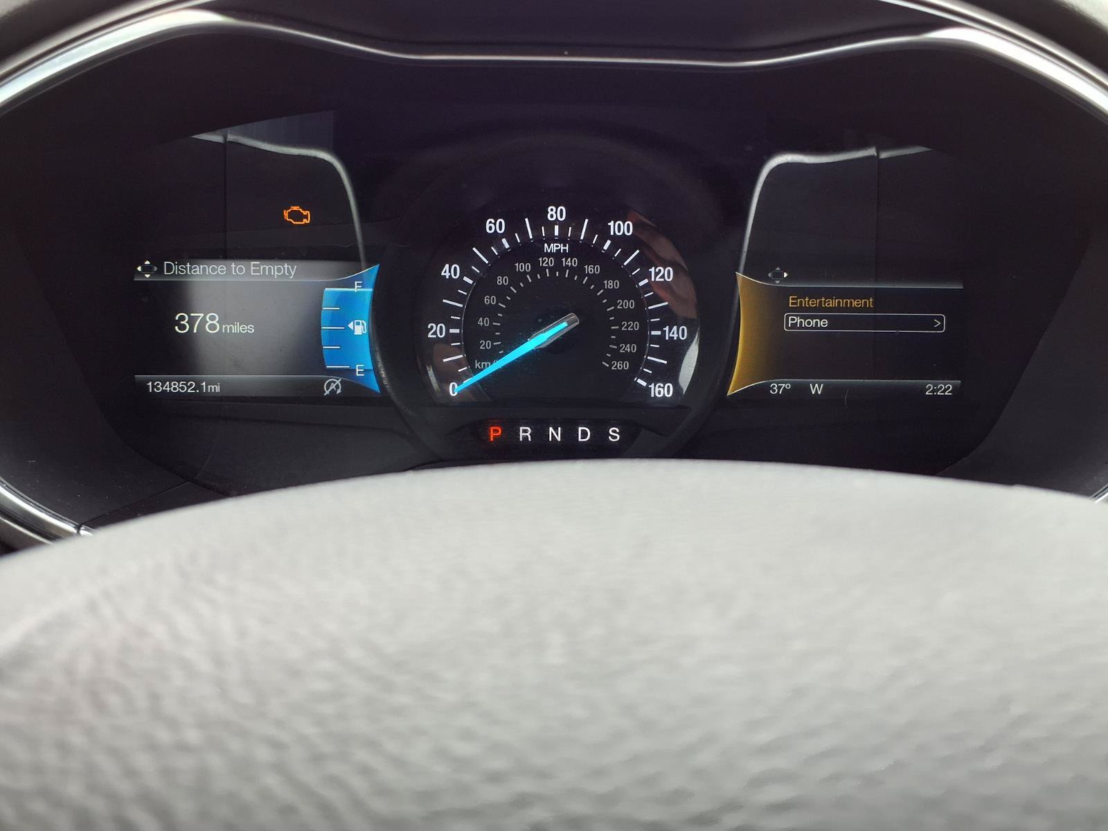 Used 2017 Ford Fusion SE w/ Fusion SE Technology Package FWD image 15