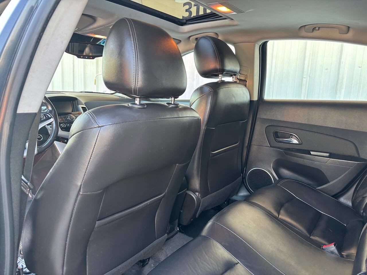 Used 2015 Chevrolet Cruze LTZ w/ Sun, Sound and Sport Package image 18