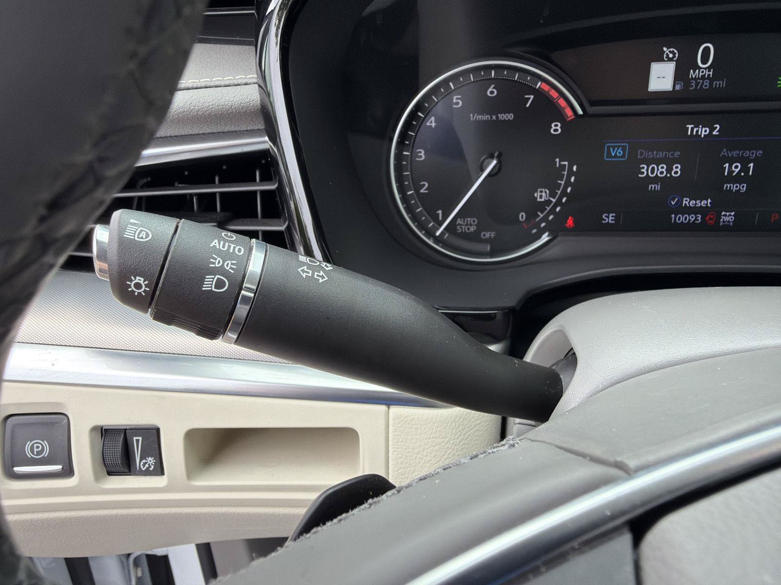 Used 2025 Cadillac XT5 Premium Luxury AWD/4WD image 22