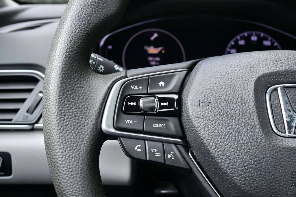 Used 2019 Honda Accord LX image 37