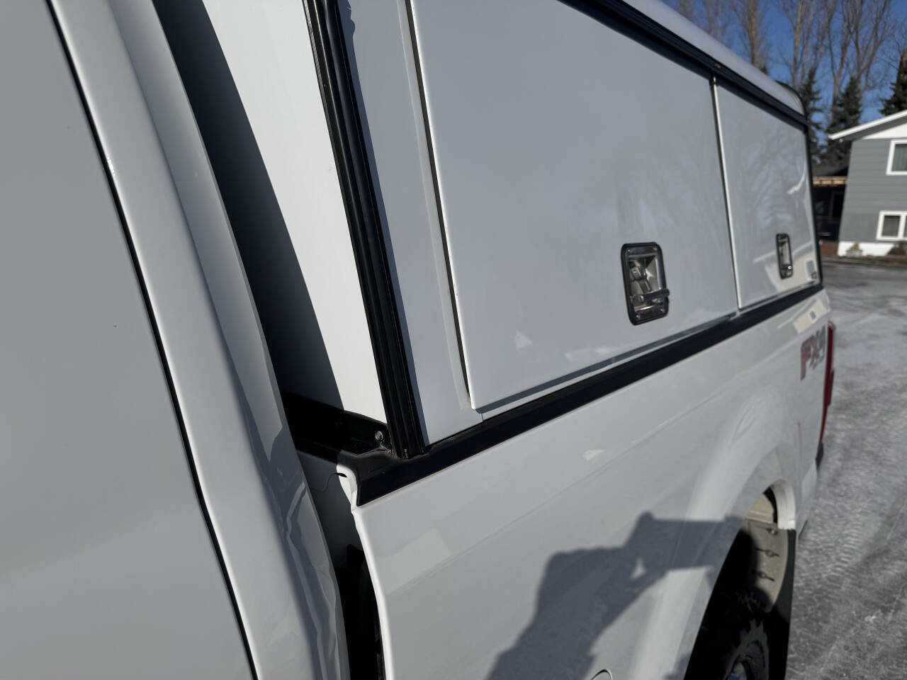 Used 2019 Ford F350 XLT w/ FX4 Off-Road Package image 24