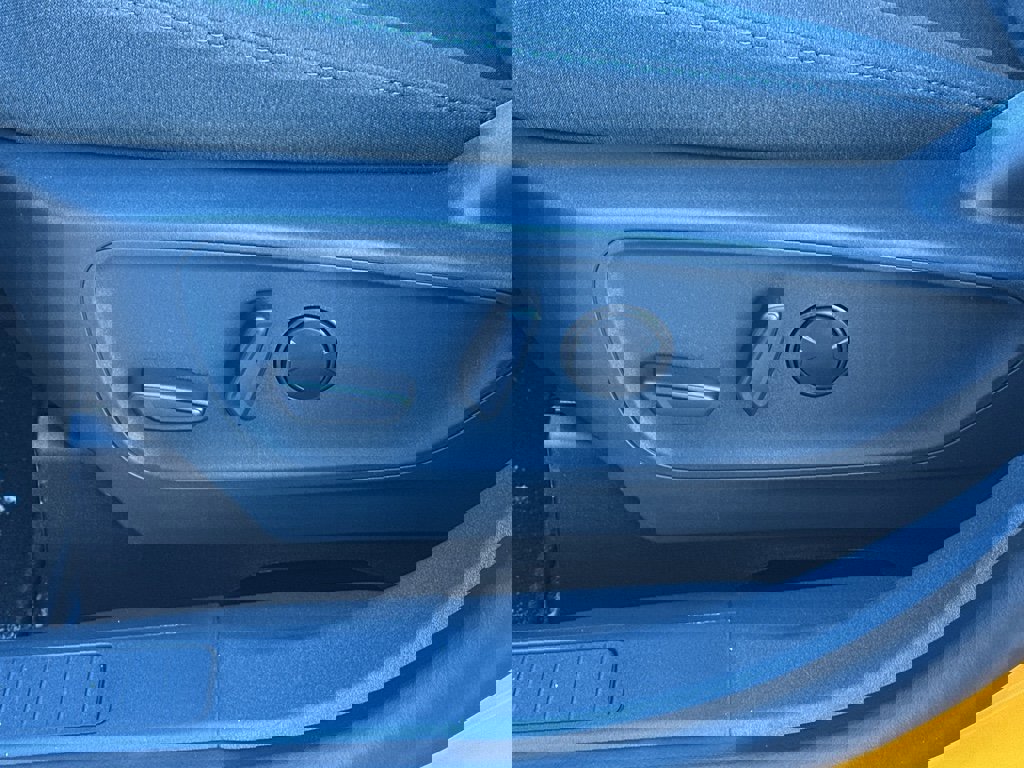 New 2026 Ford Maverick XLT w/ XLT Luxury Package image 27