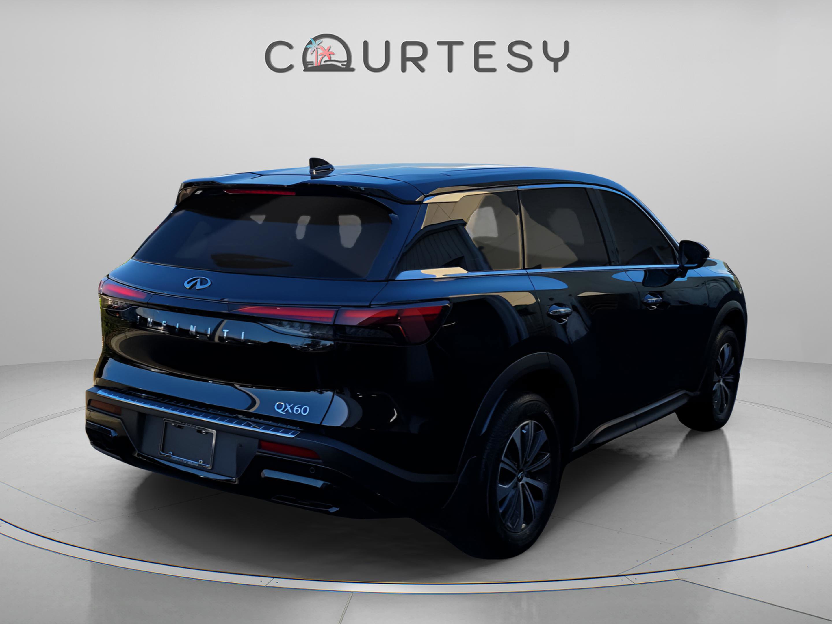 Certified 2025 INFINITI QX60 Pure w/ Cargo Package image 4