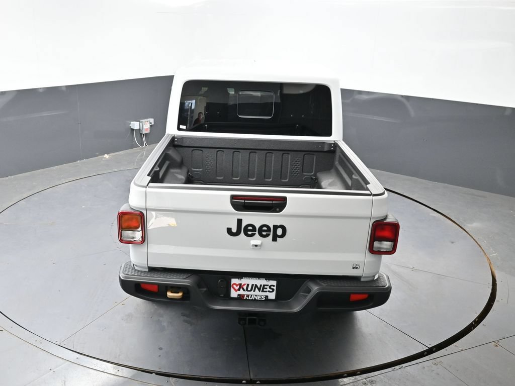 New 2026 Jeep Gladiator Sport AWD/4WD image 39